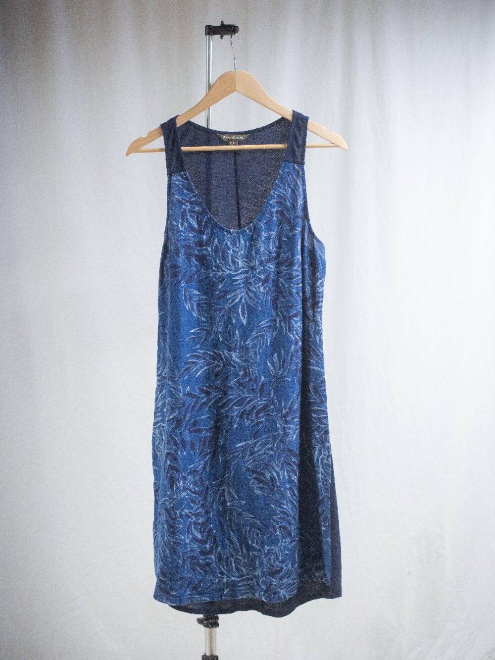 Tommy Bahama 100% Linen Front Blue Fern Sleeveless Tropical Lightweight Dress